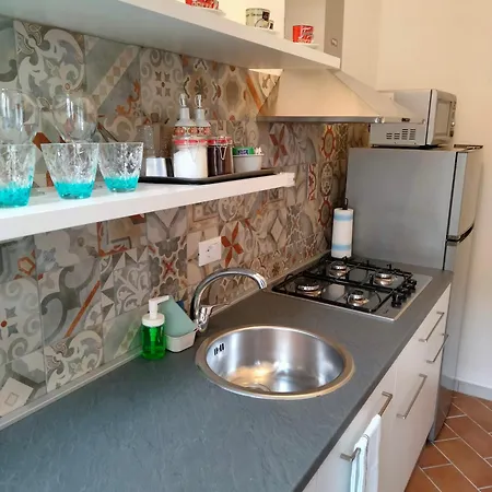 Casa Del 131 - Con Giardino Apartmán *