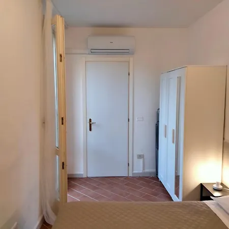 Casa Del 131 - Con Giardino Apartmán *